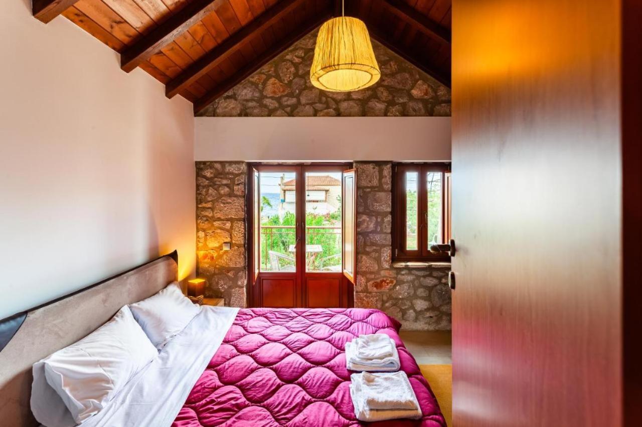 Stone Villas Dukes Parálion Ástros Eksteriør billede