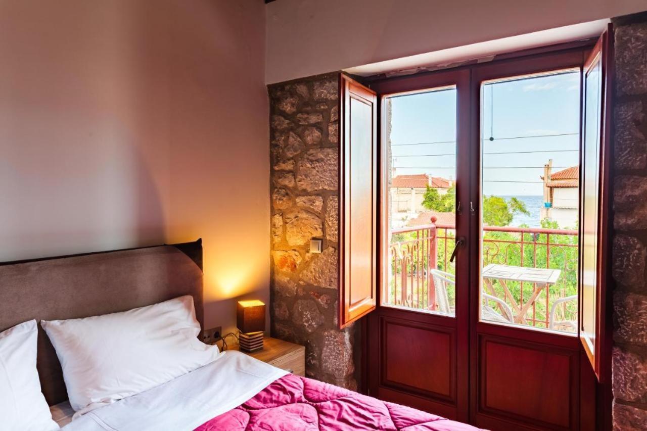 Stone Villas Dukes Parálion Ástros Eksteriør billede